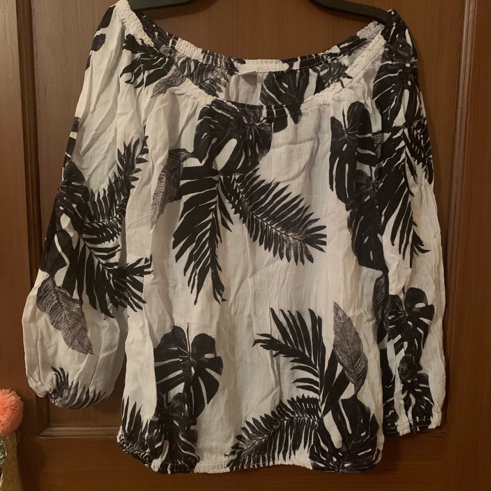Black and white Off the shoulder top from old navy